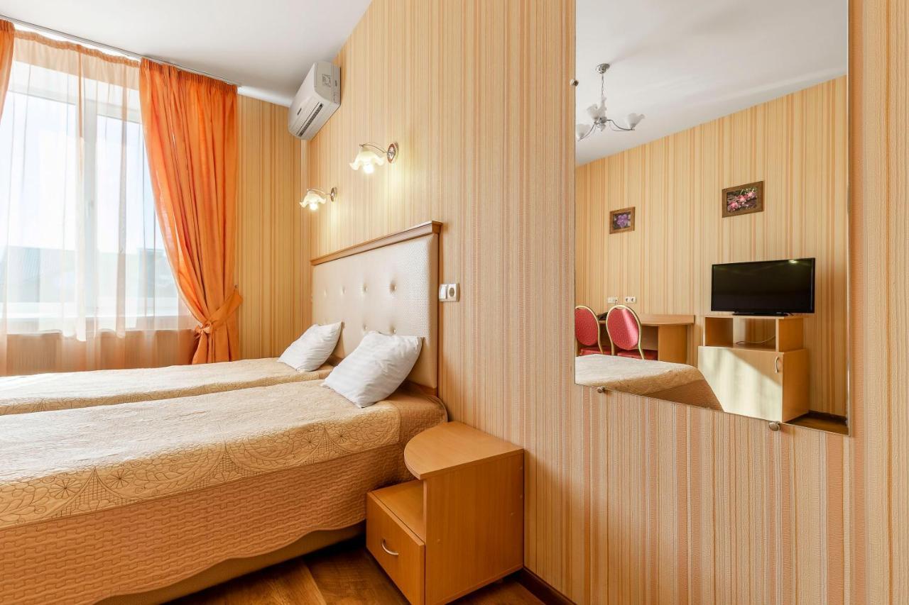 Гостиница Siesta Киев Sofiivska Borshchahivka Eksteriør billede