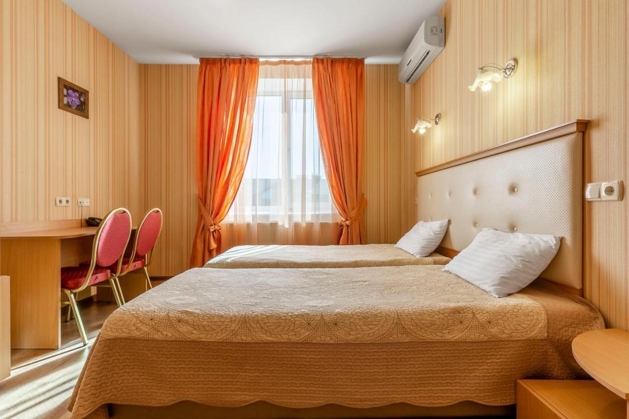 Гостиница Siesta Киев Sofiivska Borshchahivka Eksteriør billede