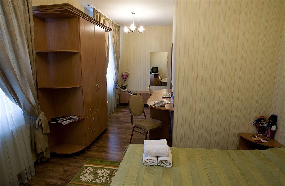 Гостиница Siesta Киев Sofiivska Borshchahivka Eksteriør billede